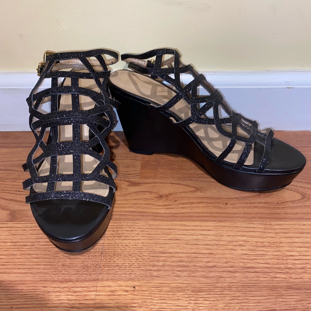Black sparkly wedges